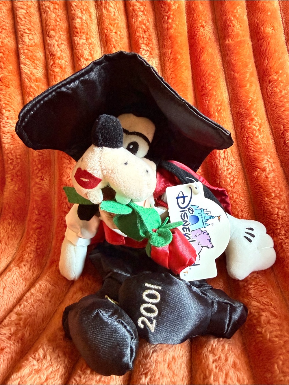NWT’s 2001 Collectible Disney Goofy Mini Bean Bag Don Juan Goofy 9” - Keepsake